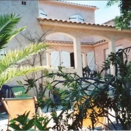 Holiday Lieu Dit Ambaco *